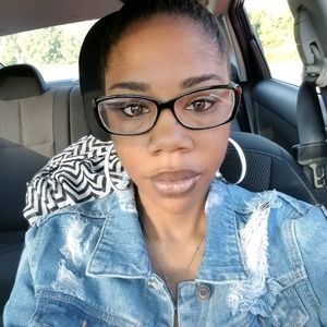 Meet your Posher, Tashina